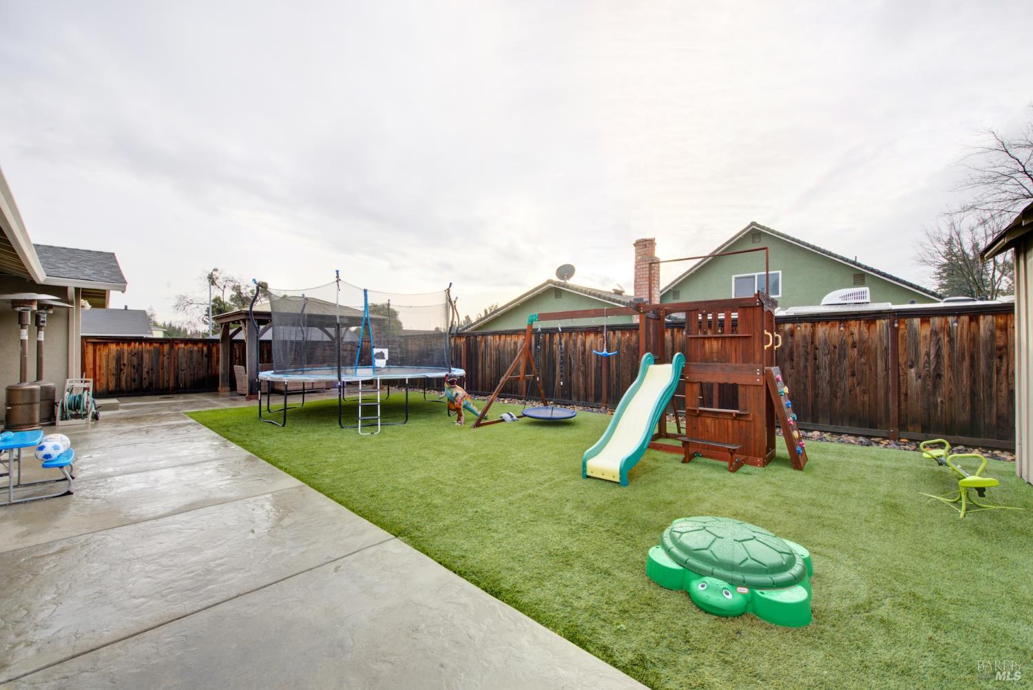 Detail Gallery Image 39 of 58 For 2903 Burbank Dr, Fairfield,  CA 94534 - 4 Beds | 2 Baths