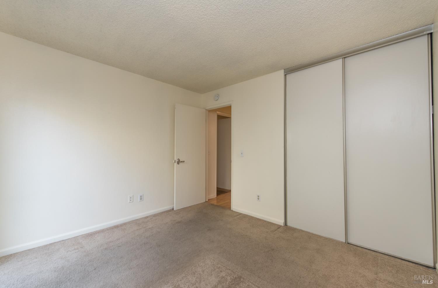 Detail Gallery Image 25 of 37 For 908 Shady Oak Dr, Santa Rosa,  CA 95404 - 3 Beds | 2 Baths