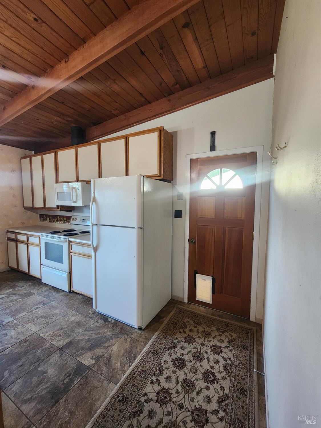 Detail Gallery Image 10 of 46 For 6966 Oak View Dr, Lucerne,  CA 95458 - 2 Beds | 2 Baths