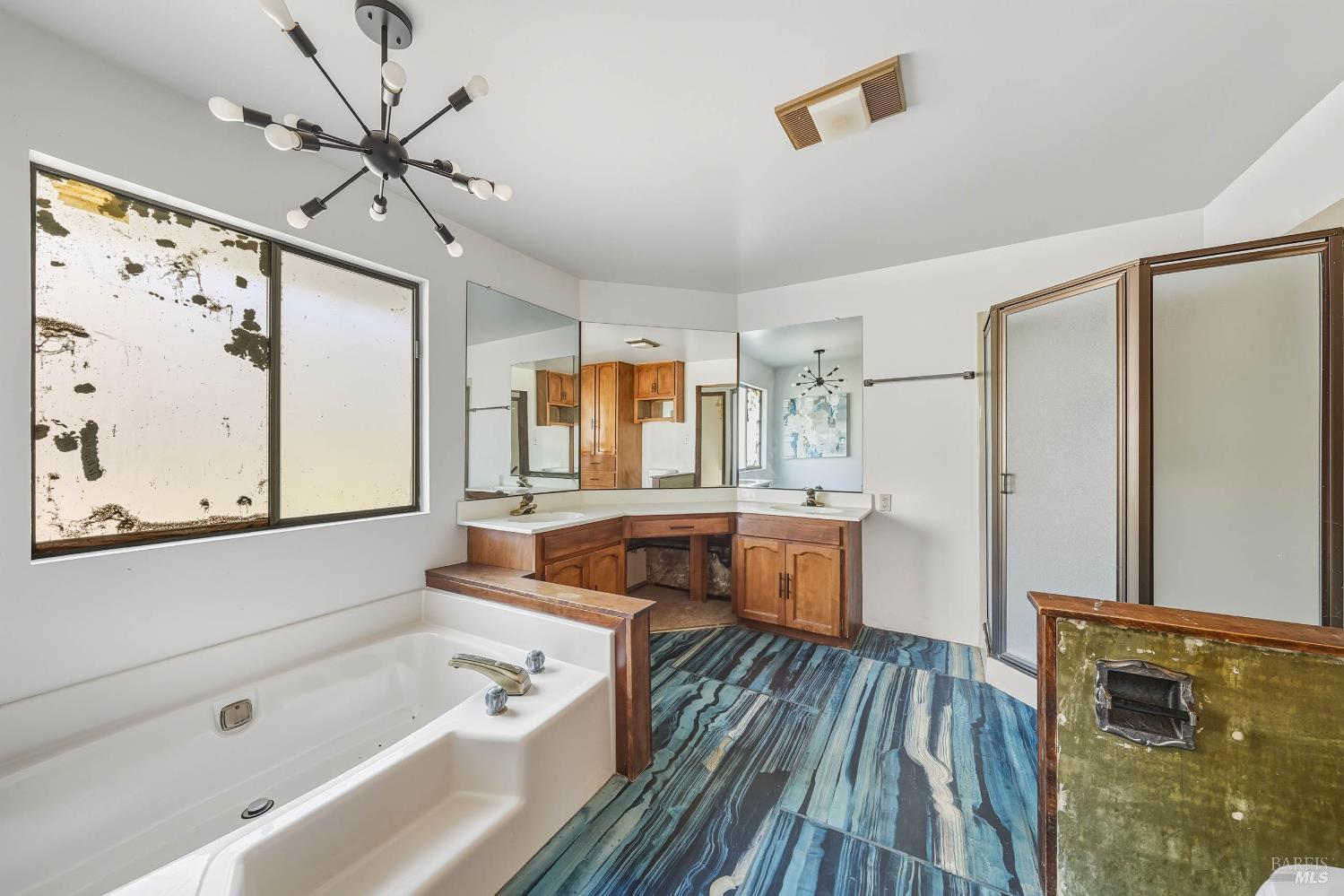 Detail Gallery Image 32 of 60 For 4150 E Hwy 20 Hwy, Nice,  CA 95464 - 4 Beds | 2 Baths