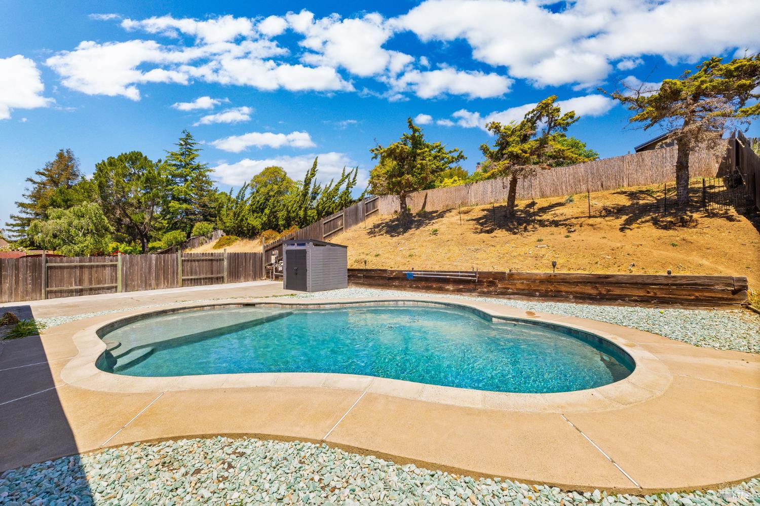 Detail Gallery Image 38 of 73 For 414 Brunswick Dr, Vallejo,  CA 94591 - 3 Beds | 2 Baths