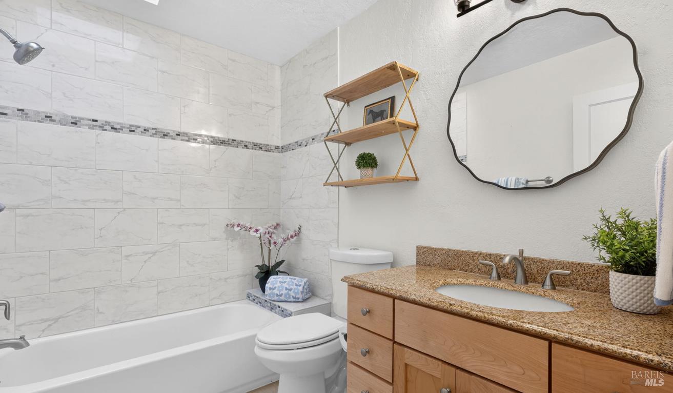 Detail Gallery Image 29 of 58 For 4933 Hansen Dr, Santa Rosa,  CA 95409 - 4 Beds | 2 Baths