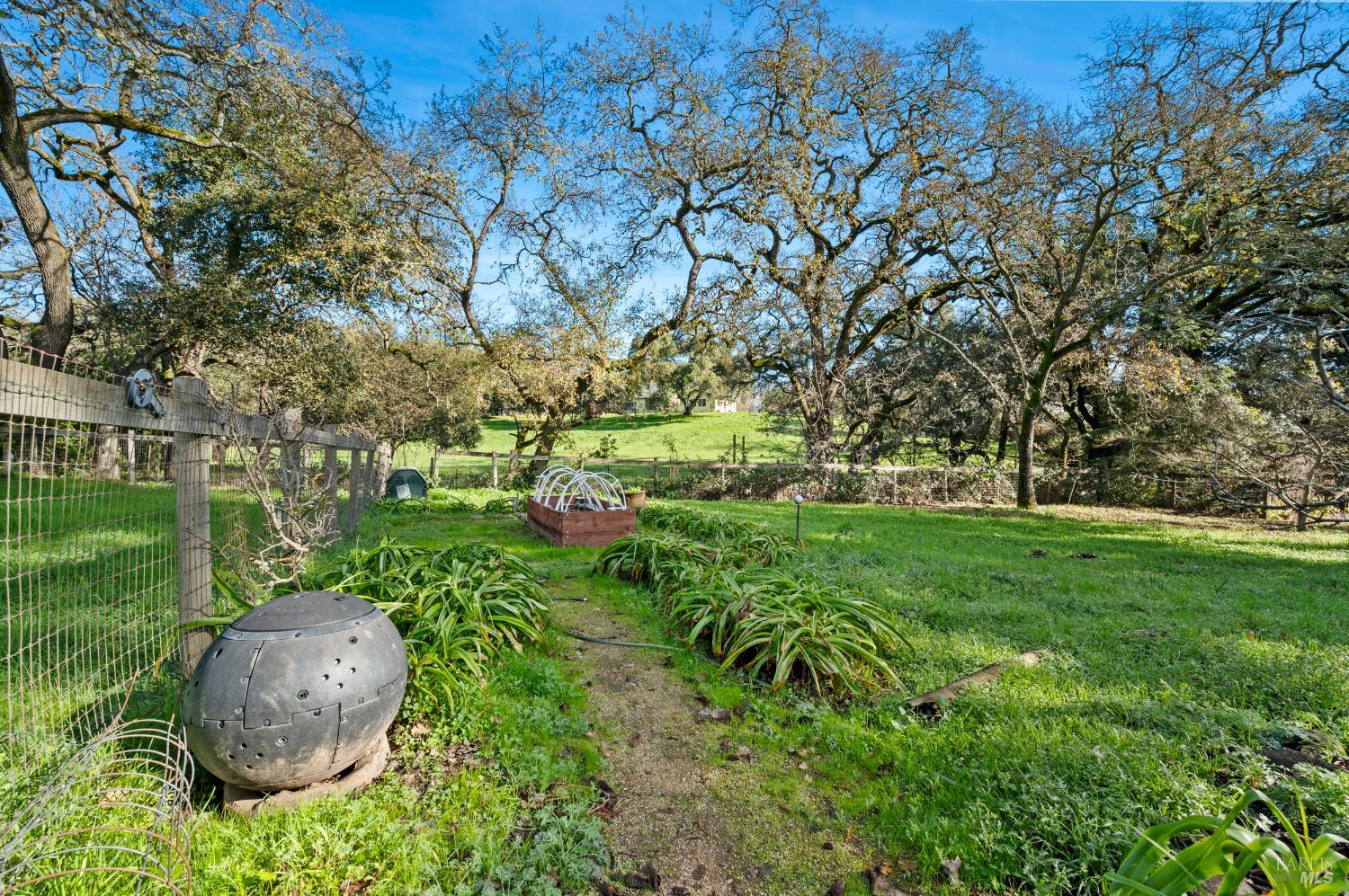 Detail Gallery Image 73 of 86 For 3182 Vichy Ave, Napa,  CA 94558 - 3 Beds | 2/1 Baths