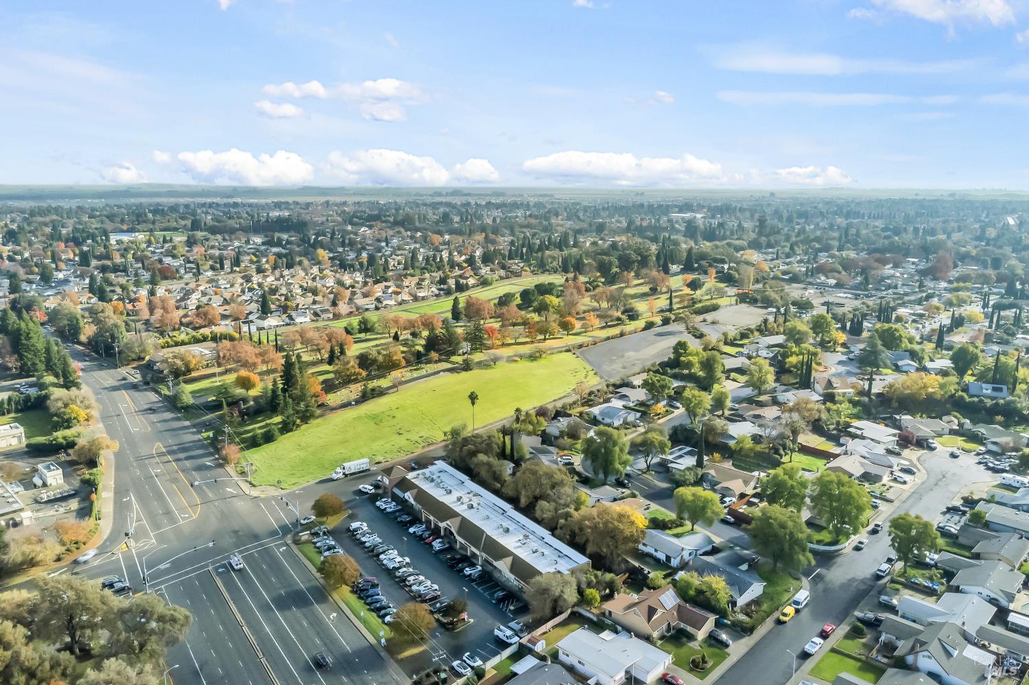 Detail Gallery Image 15 of 18 For 445 Springvalley Dr, Vacaville,  CA 95687 - 3 Beds | 2 Baths