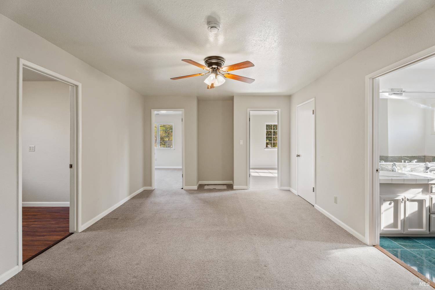 Detail Gallery Image 22 of 64 For 4595 Feliz Creek Rd, Hopland,  CA 95449 - 12 Beds | 6/1 Baths