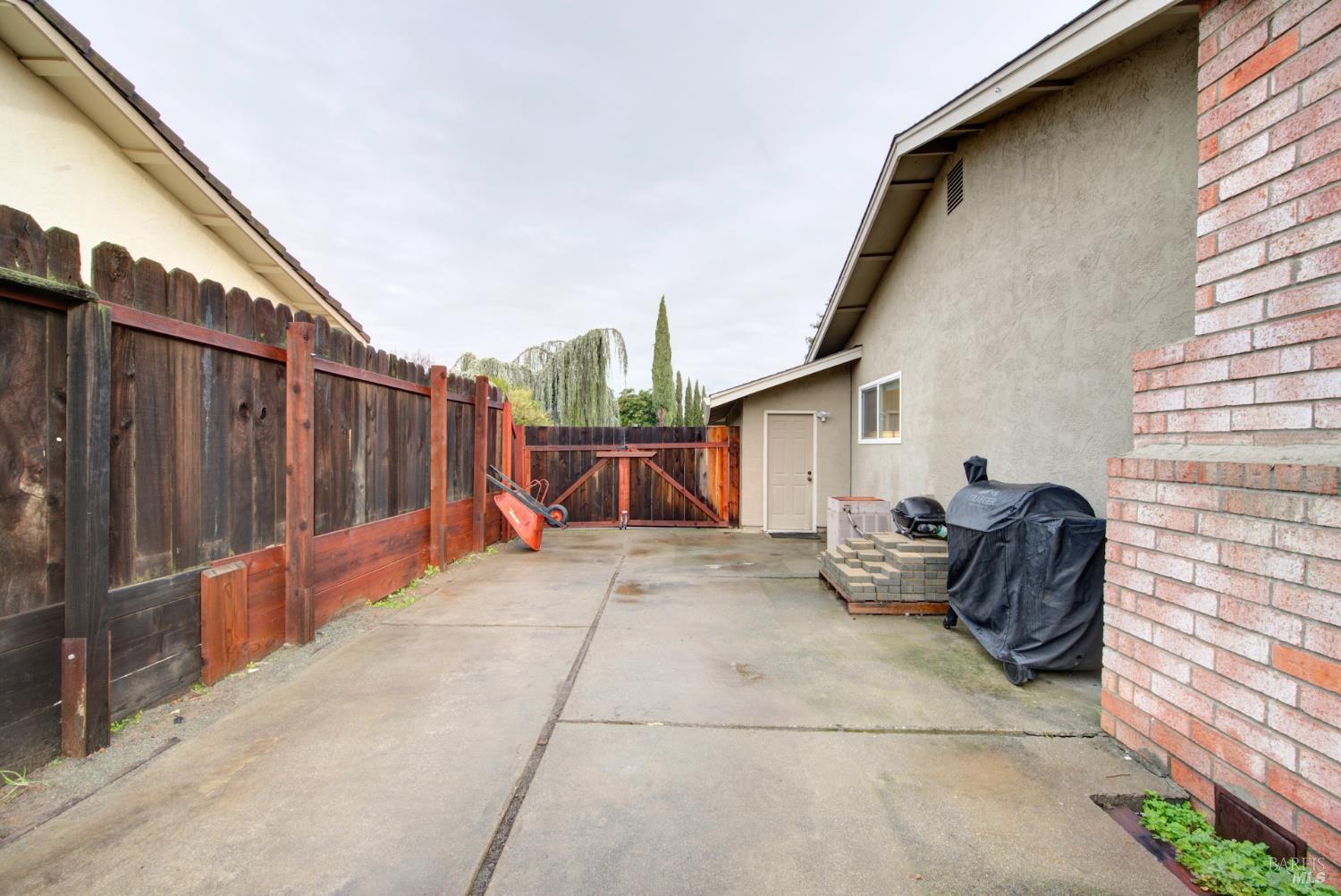 Detail Gallery Image 51 of 58 For 2903 Burbank Dr, Fairfield,  CA 94534 - 4 Beds | 2 Baths