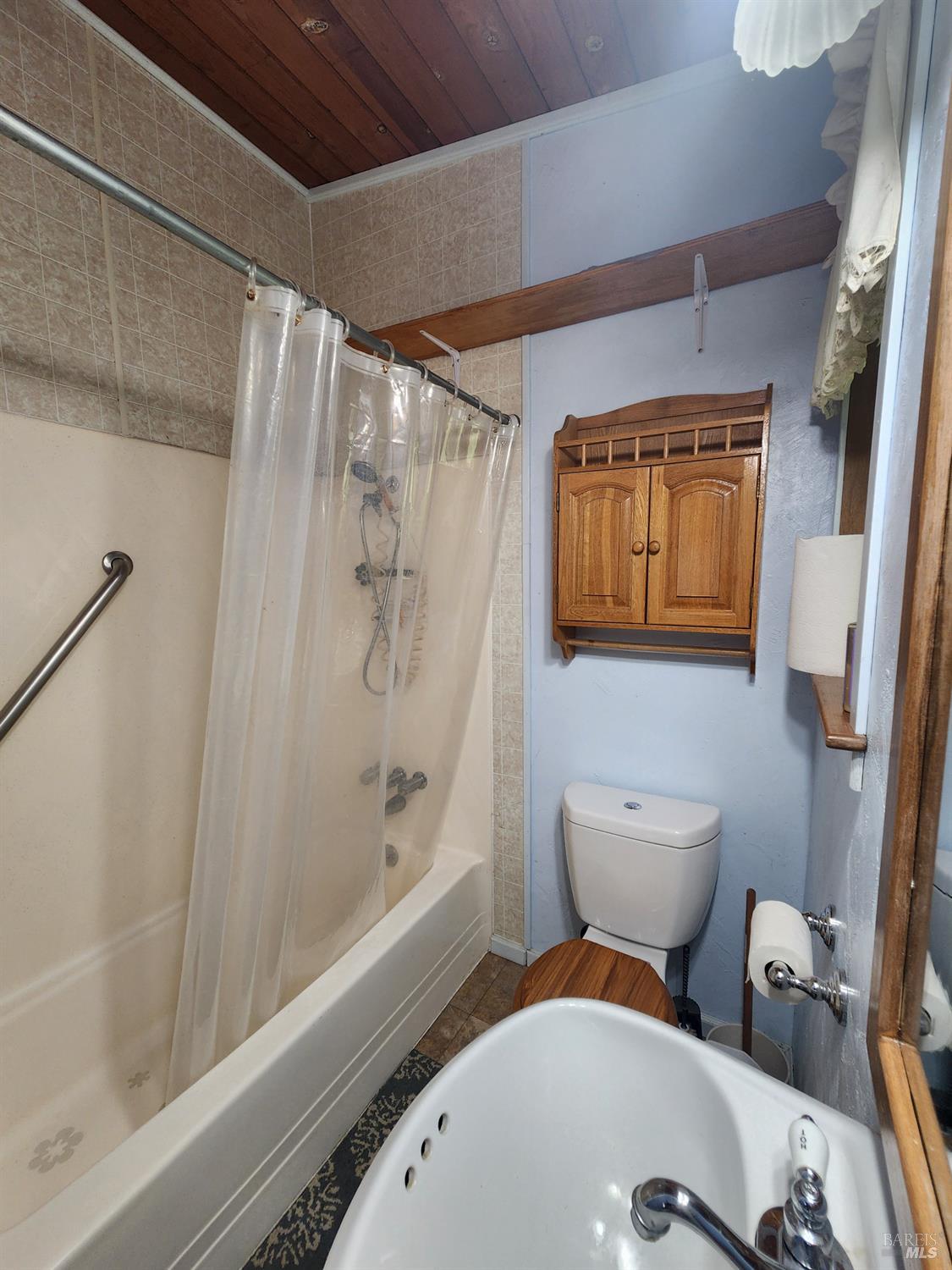 Detail Gallery Image 35 of 46 For 6966 Oak View Dr, Lucerne,  CA 95458 - 2 Beds | 2 Baths