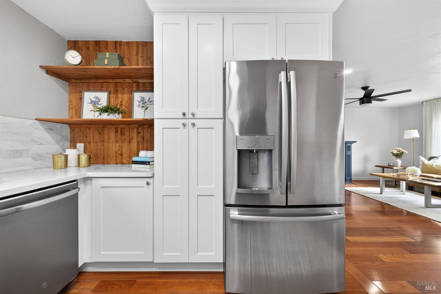 Detail Gallery Image 25 of 58 For 4933 Hansen Dr, Santa Rosa,  CA 95409 - 4 Beds | 2 Baths