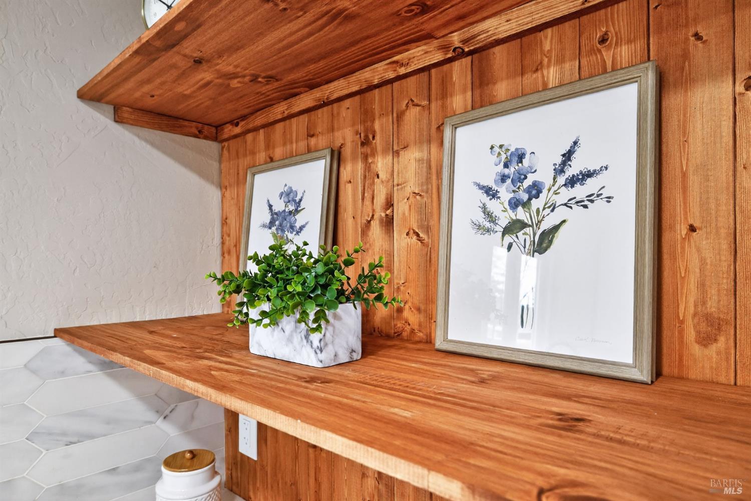 Detail Gallery Image 27 of 58 For 4933 Hansen Dr, Santa Rosa,  CA 95409 - 4 Beds | 2 Baths