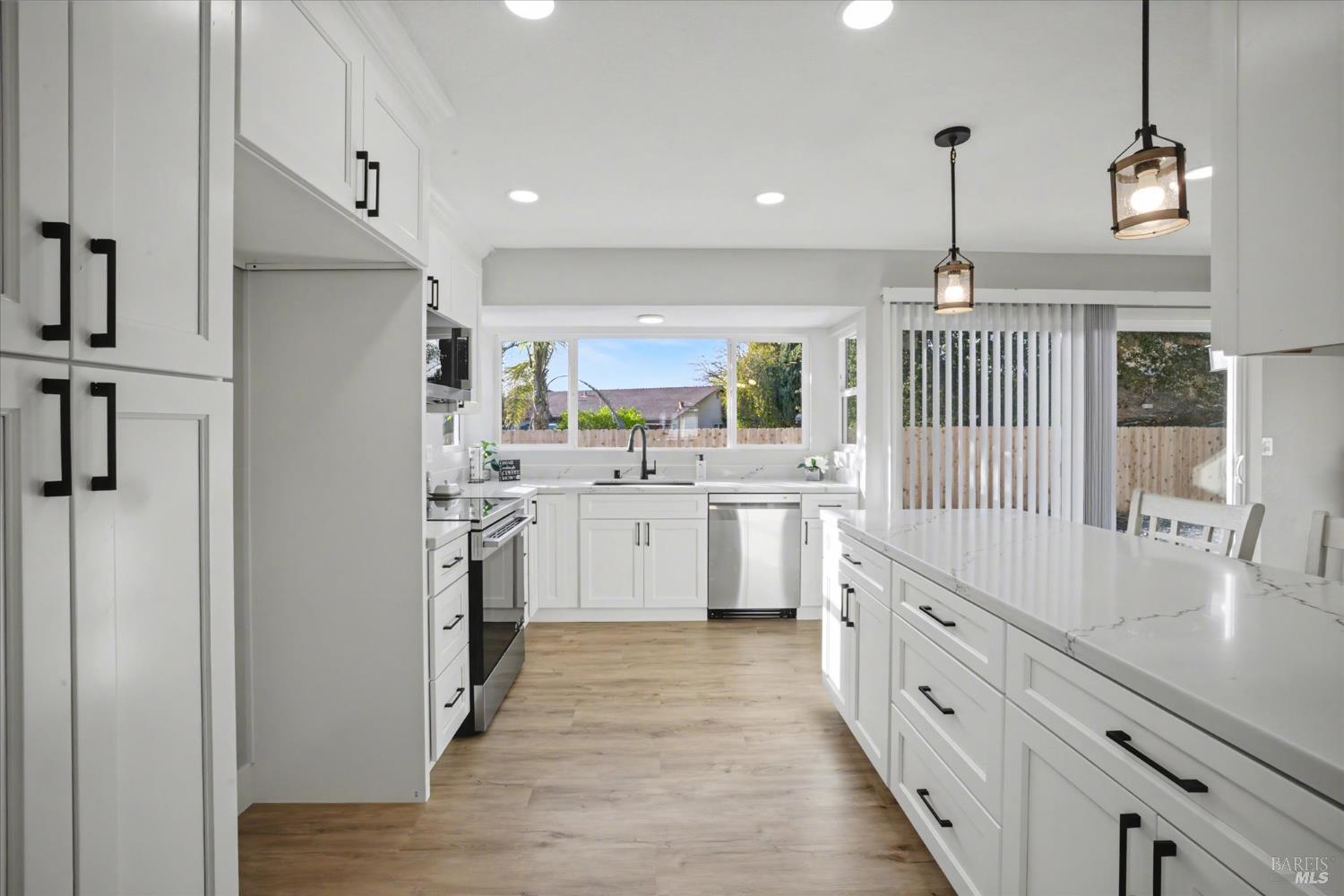 Detail Gallery Image 16 of 54 For 2351 Twain Ct, Fairfield,  CA 94533 - 3 Beds | 2 Baths