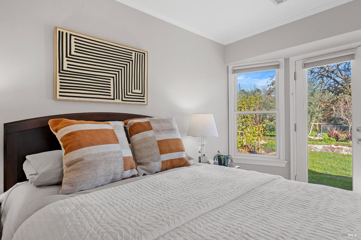 Detail Gallery Image 33 of 86 For 3182 Vichy Ave, Napa,  CA 94558 - 3 Beds | 2/1 Baths