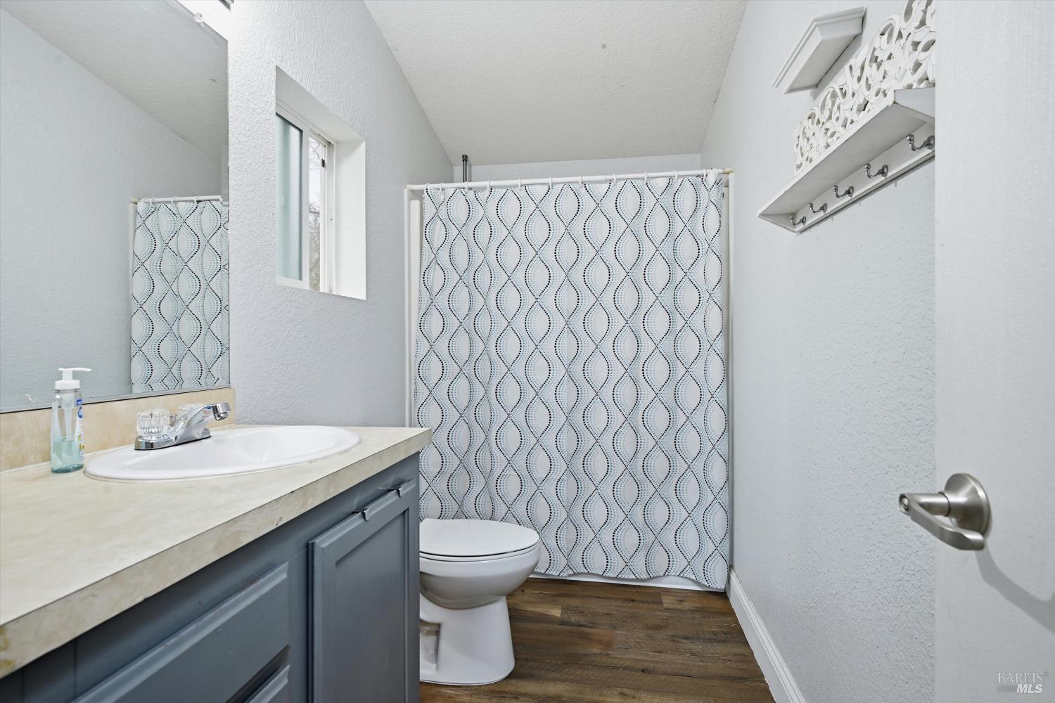 Detail Gallery Image 15 of 17 For 16845 Pebble Ct, Lower Lake,  CA 95457 - 3 Beds | 2 Baths