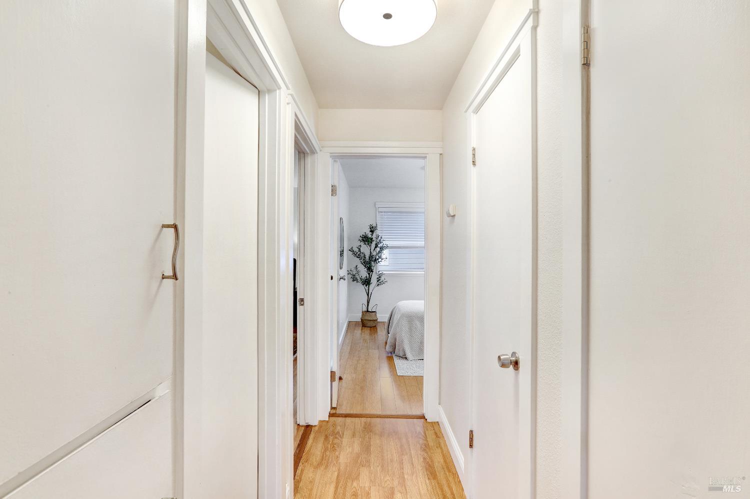 Detail Gallery Image 8 of 13 For 72 Plumas Cir a,  Novato,  CA 94947 - 2 Beds | 1 Baths