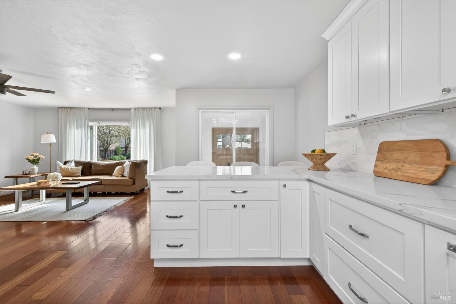 Detail Gallery Image 26 of 58 For 4933 Hansen Dr, Santa Rosa,  CA 95409 - 4 Beds | 2 Baths