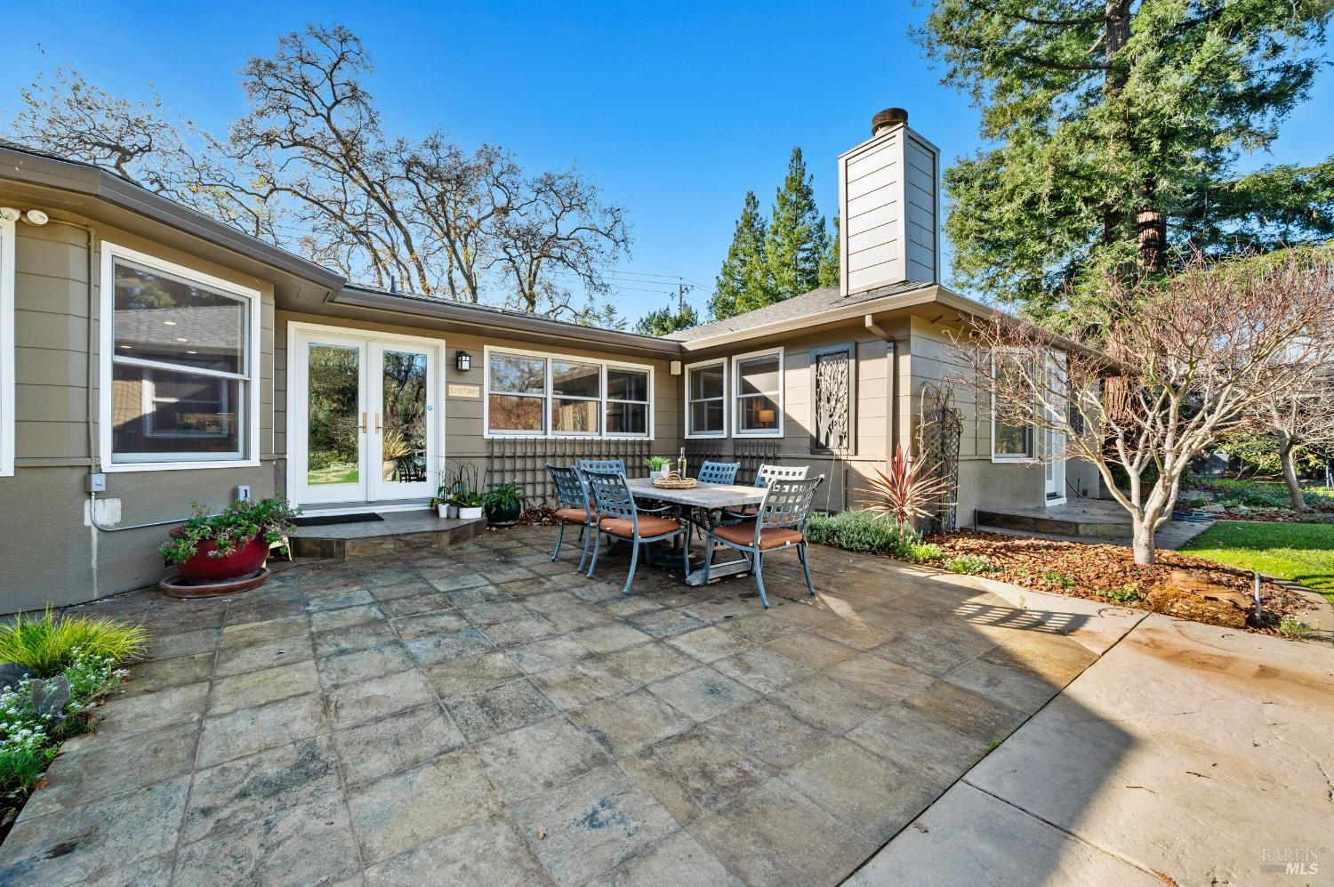 Detail Gallery Image 63 of 86 For 3182 Vichy Ave, Napa,  CA 94558 - 3 Beds | 2/1 Baths