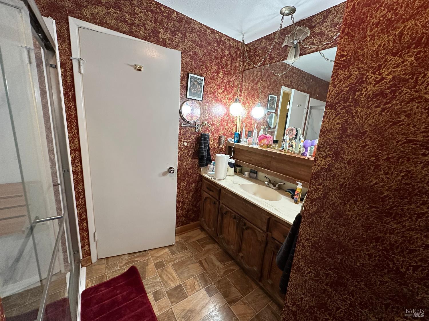 Detail Gallery Image 18 of 30 For 554 Keys Blvd, Clearlake Oaks,  CA 95423 - 3 Beds | 2 Baths