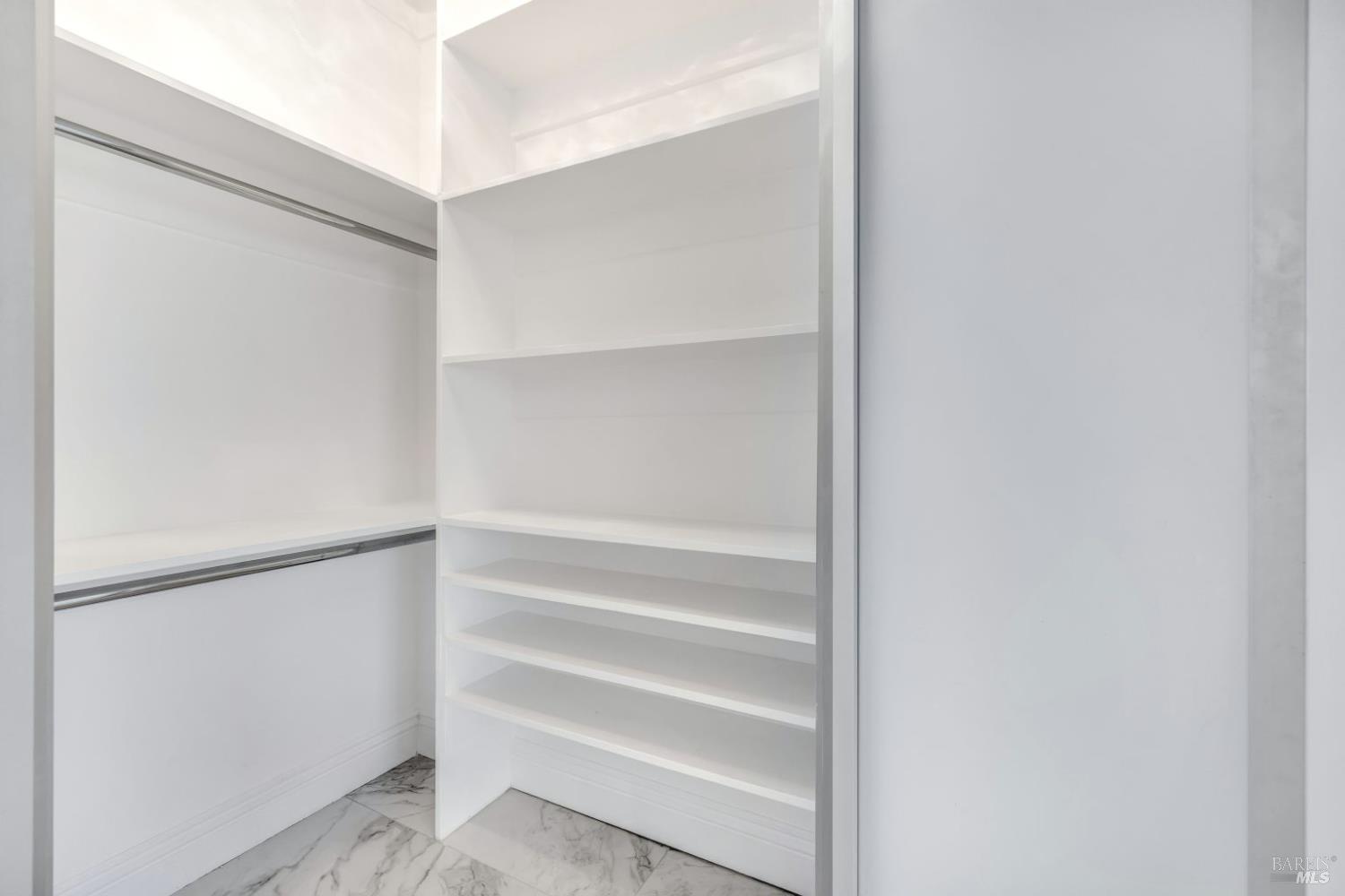 Detail Gallery Image 24 of 31 For 6363 Christie Ave #2513,  Emeryville,  CA 94608 - 1 Beds | 1 Baths