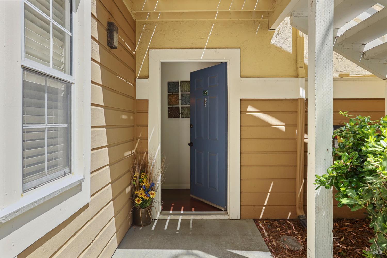 Detail Gallery Image 8 of 26 For 2915 N Texas St #129,  Fairfield,  CA 94533 - 2 Beds | 1 Baths