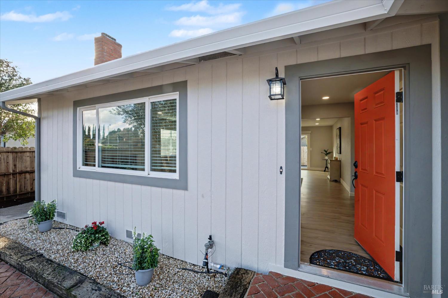 Detail Gallery Image 7 of 54 For 2351 Twain Ct, Fairfield,  CA 94533 - 3 Beds | 2 Baths