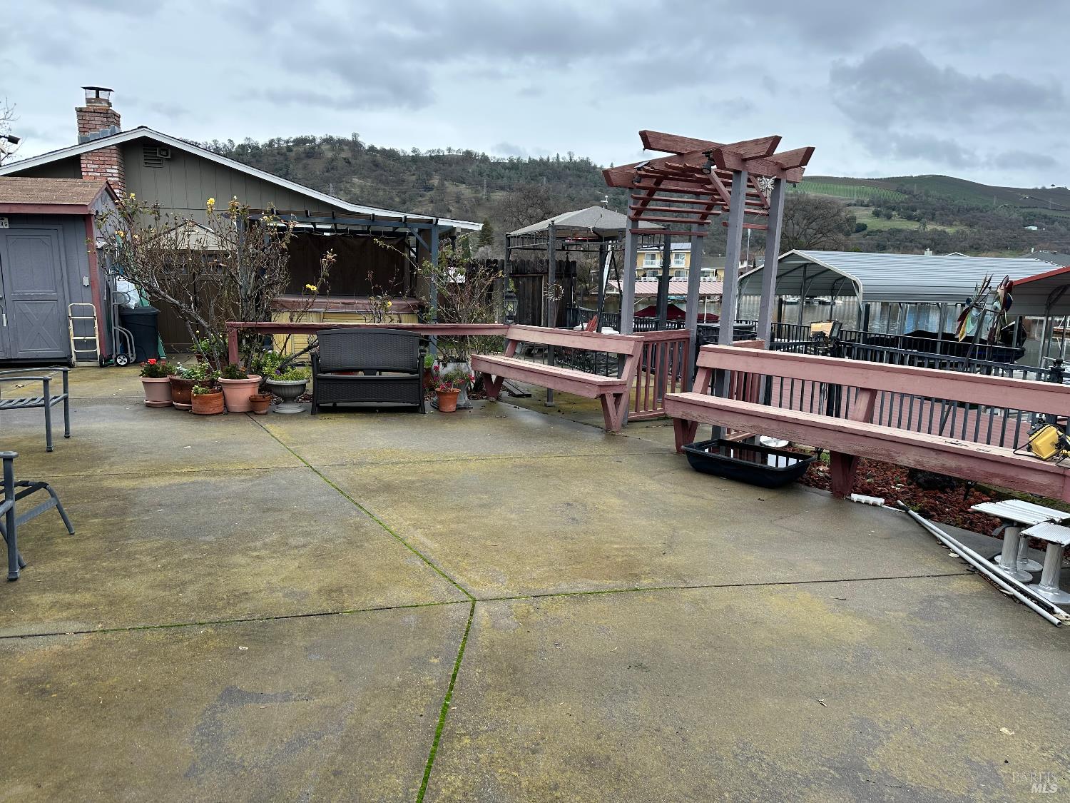 Detail Gallery Image 4 of 30 For 554 Keys Blvd, Clearlake Oaks,  CA 95423 - 3 Beds | 2 Baths