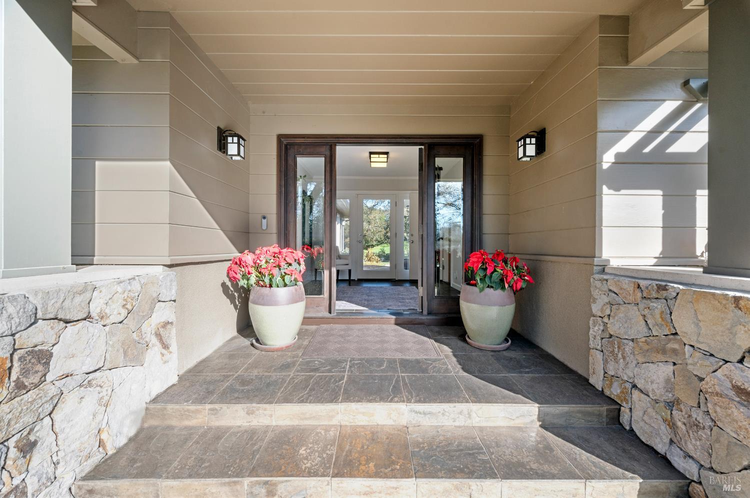 Detail Gallery Image 6 of 86 For 3182 Vichy Ave, Napa,  CA 94558 - 3 Beds | 2/1 Baths