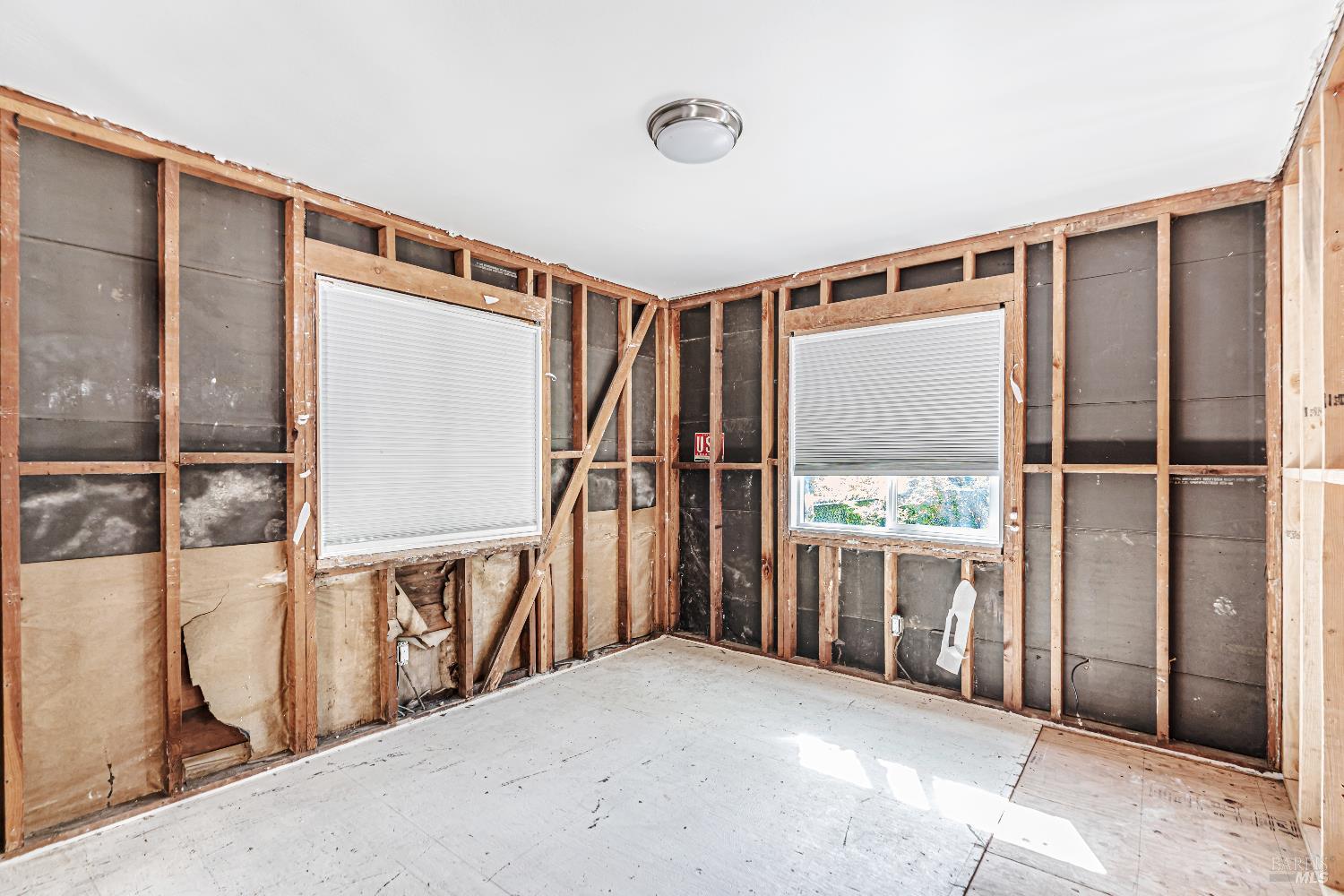 Detail Gallery Image 20 of 53 For 65 Circle Rd, San Rafael,  CA 94903 - 4 Beds | 3 Baths