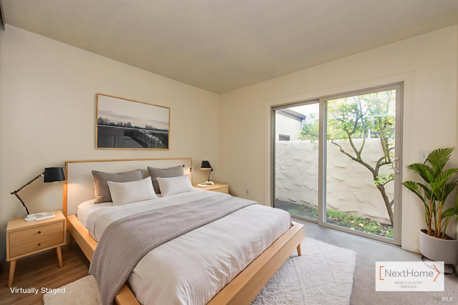 Detail Gallery Image 23 of 37 For 908 Shady Oak Dr, Santa Rosa,  CA 95404 - 3 Beds | 2 Baths