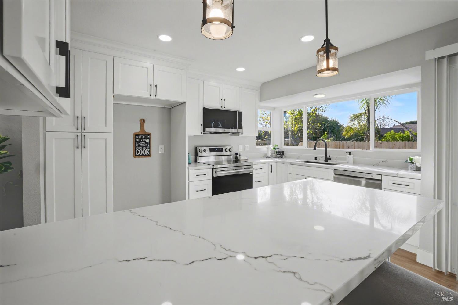 Detail Gallery Image 20 of 54 For 2351 Twain Ct, Fairfield,  CA 94533 - 3 Beds | 2 Baths