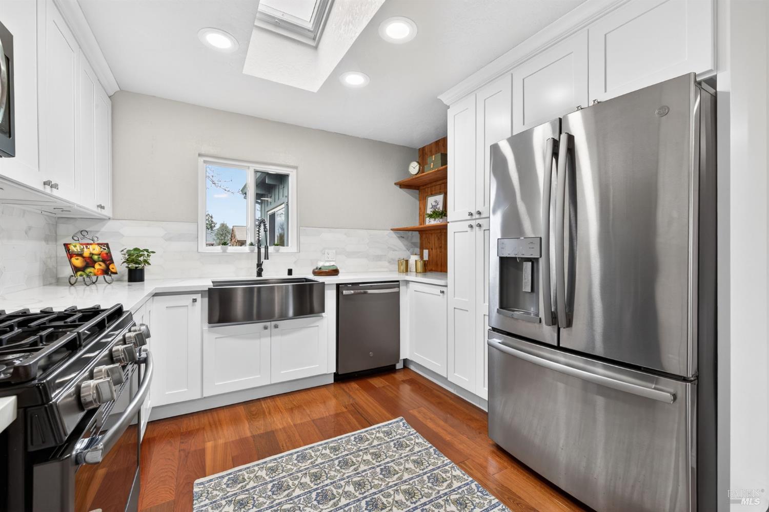 Detail Gallery Image 22 of 58 For 4933 Hansen Dr, Santa Rosa,  CA 95409 - 4 Beds | 2 Baths