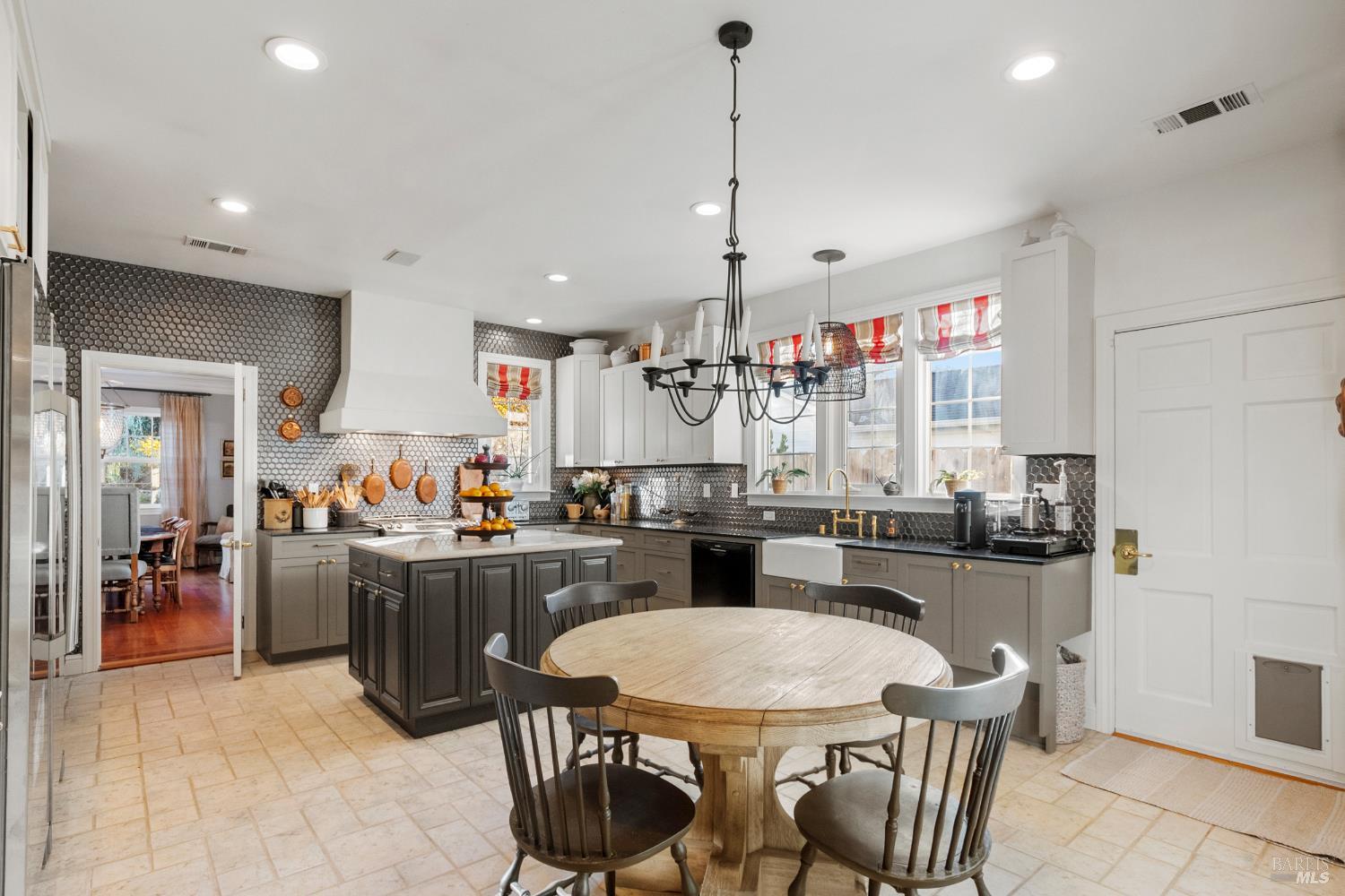 Detail Gallery Image 21 of 98 For Address Is Not Disclosed, Napa,  CA 94559 - 3 Beds | 2 Baths