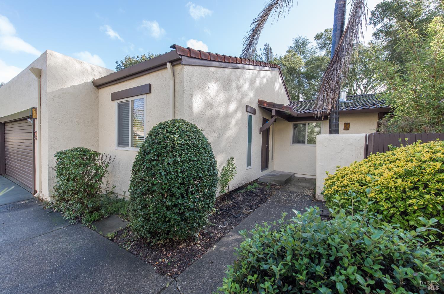 Front Image Thumbnail for BA326000661