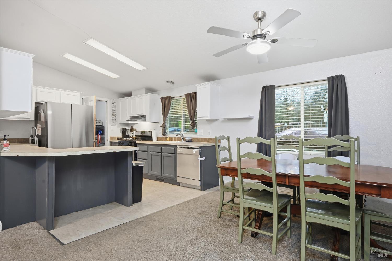 Detail Gallery Image 8 of 17 For 16845 Pebble Ct, Lower Lake,  CA 95457 - 3 Beds | 2 Baths