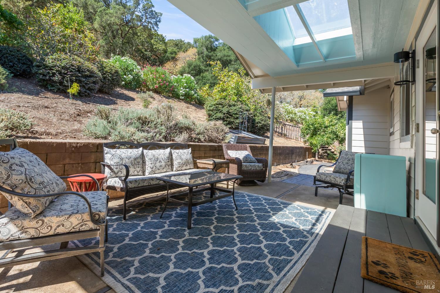 Detail Gallery Image 34 of 41 For 410 Oak Mesa Ct, Santa Rosa,  CA 95409 - 2 Beds | 2/1 Baths