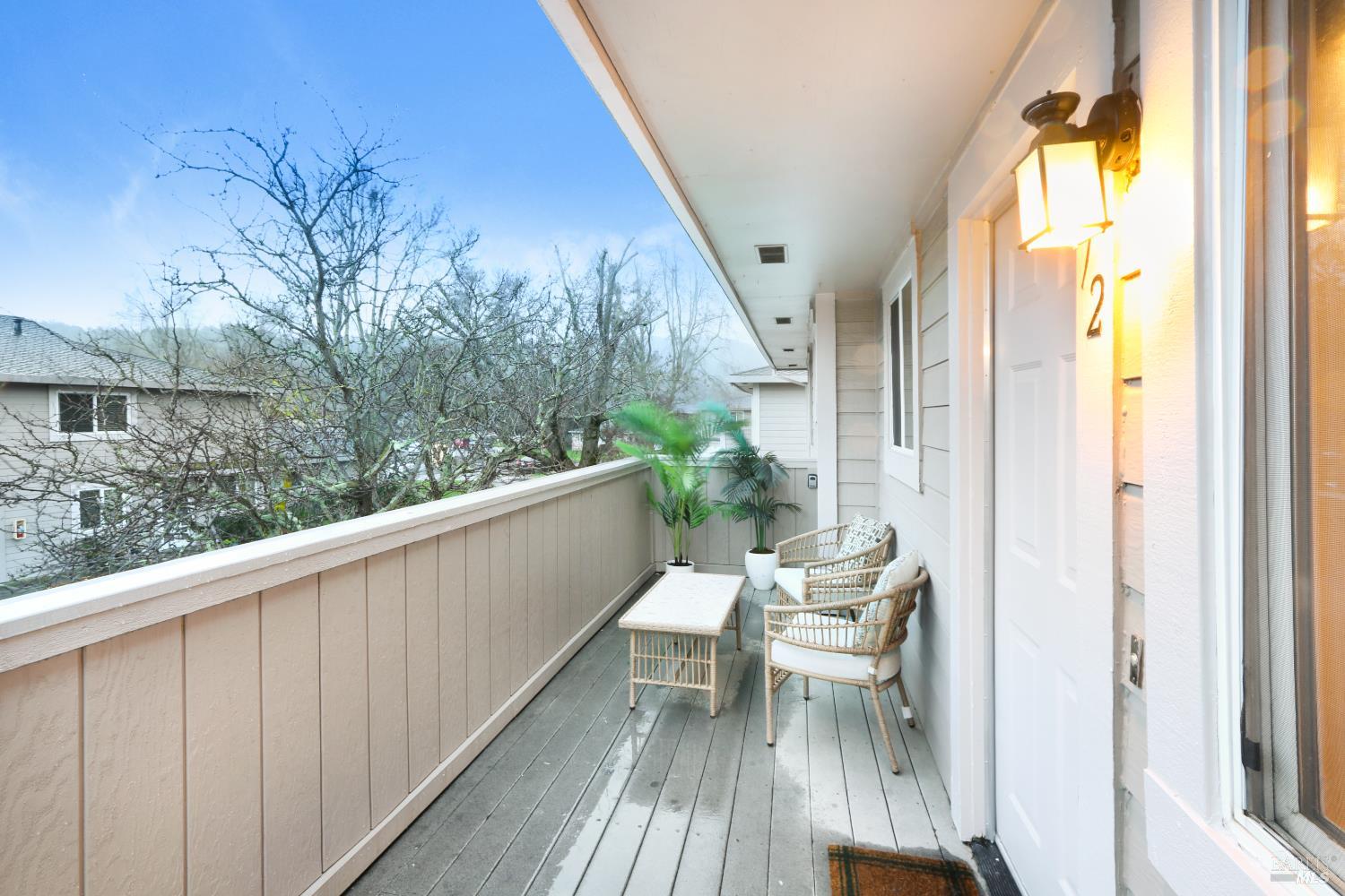 Detail Gallery Image 2 of 13 For 72 Plumas Cir a,  Novato,  CA 94947 - 2 Beds | 1 Baths