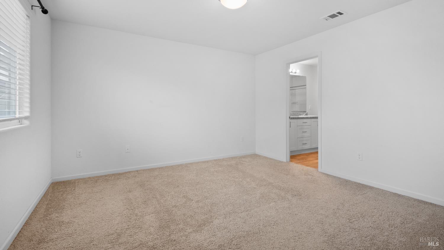 Detail Gallery Image 22 of 42 For 1464 Descanso Ln, Fairfield,  CA 94533 - 3 Beds | 2/1 Baths