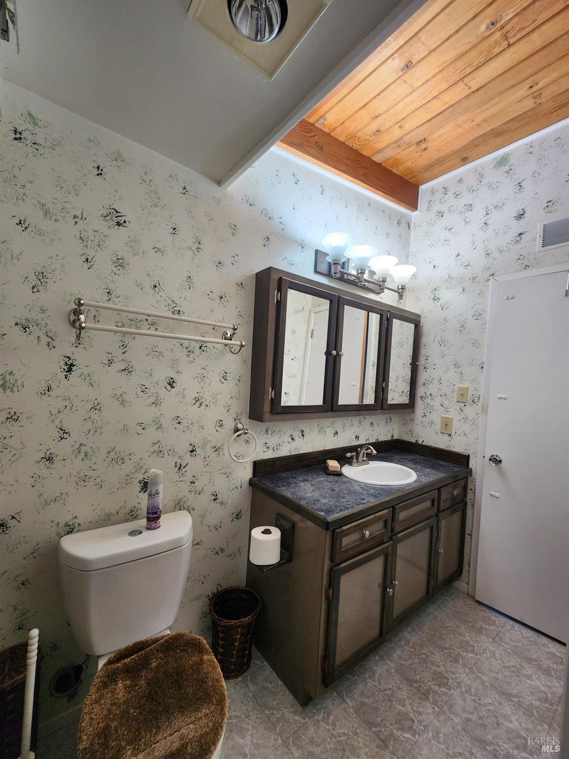 Detail Gallery Image 24 of 46 For 6966 Oak View Dr, Lucerne,  CA 95458 - 2 Beds | 2 Baths