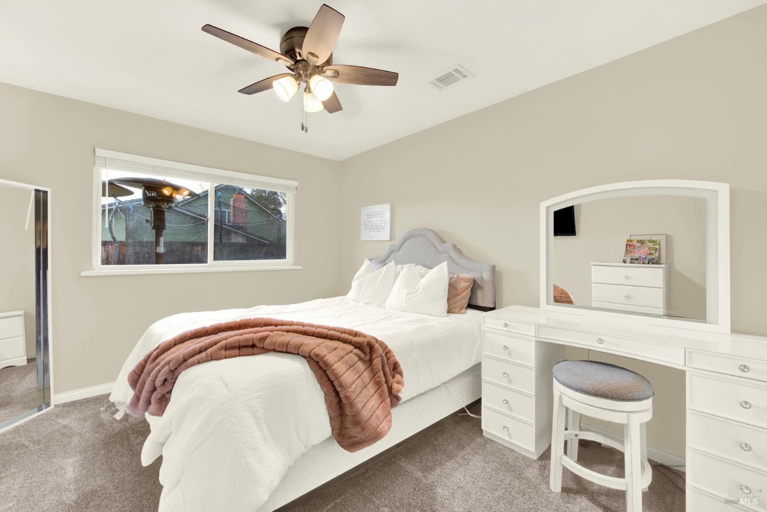 Detail Gallery Image 36 of 58 For 2903 Burbank Dr, Fairfield,  CA 94534 - 4 Beds | 2 Baths