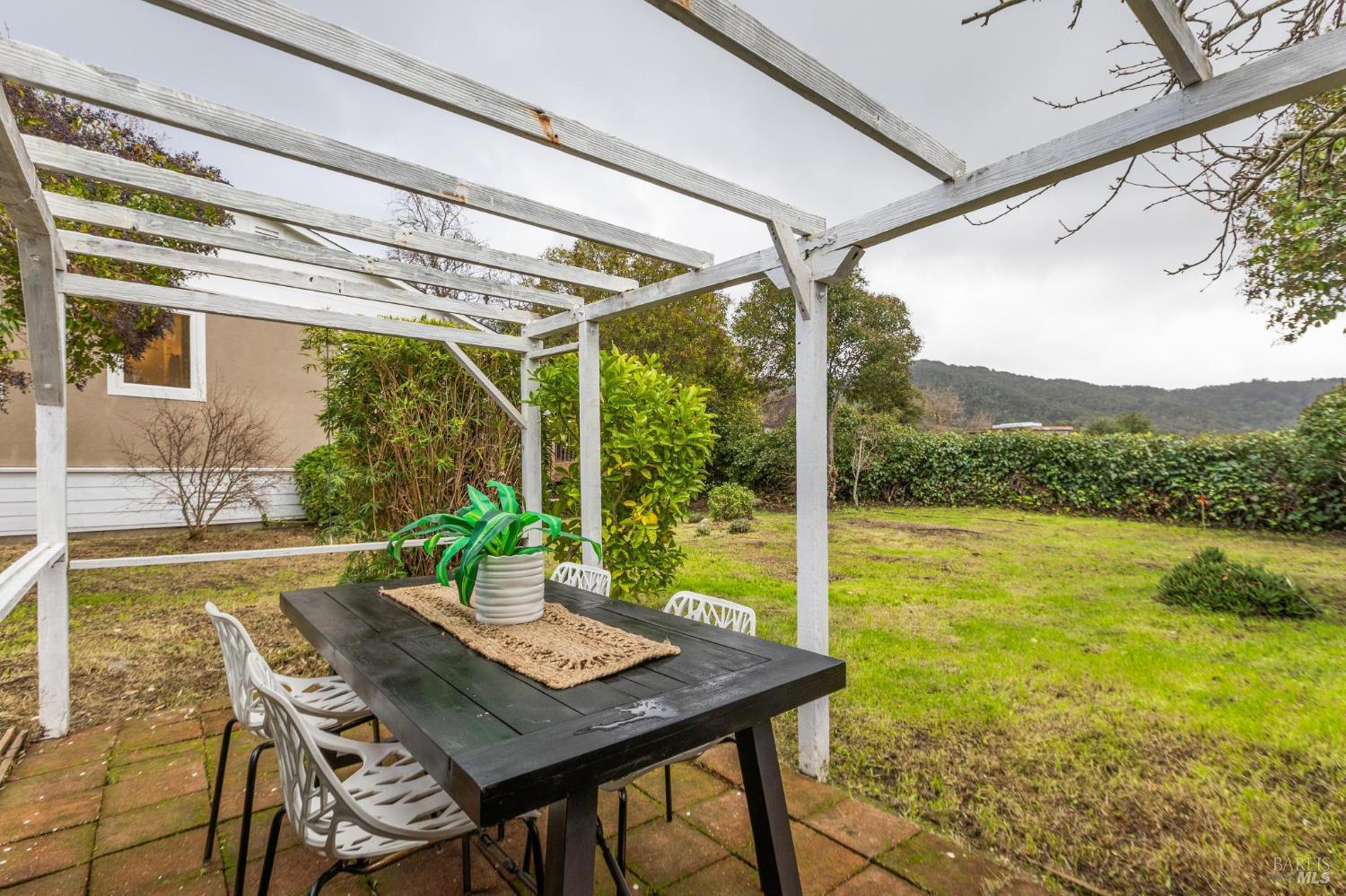 Detail Gallery Image 14 of 16 For 101 Vendola Dr, San Rafael,  CA 94903 - 3 Beds | 2 Baths