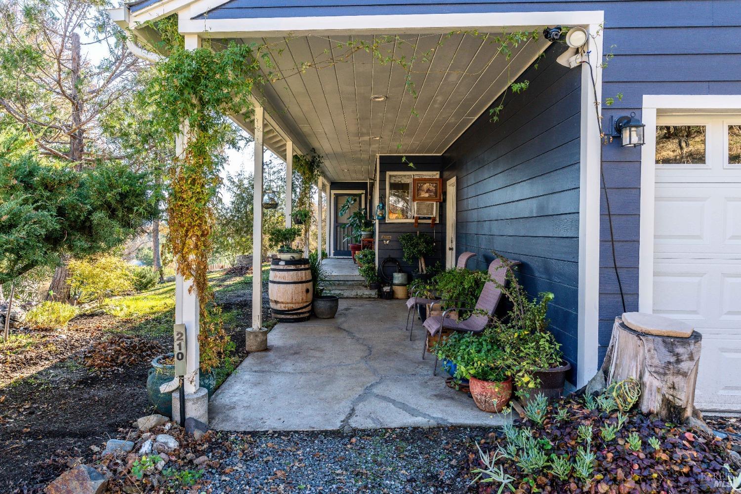Detail Gallery Image 22 of 24 For 210 Bourbon Ln, Ukiah,  CA 95482 - 2 Beds | 1 Baths