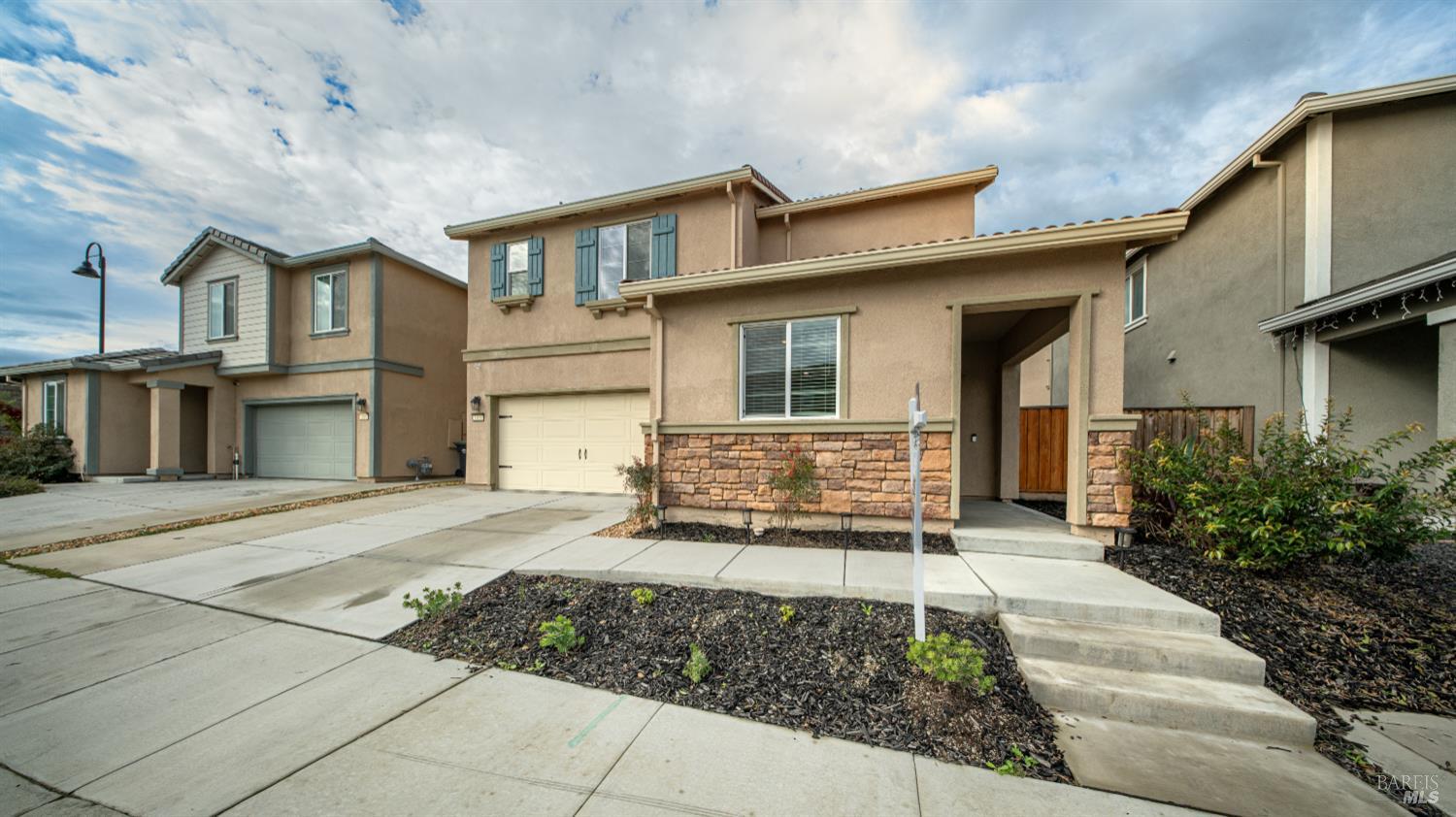 Detail Gallery Image 4 of 42 For 1464 Descanso Ln, Fairfield,  CA 94533 - 3 Beds | 2/1 Baths