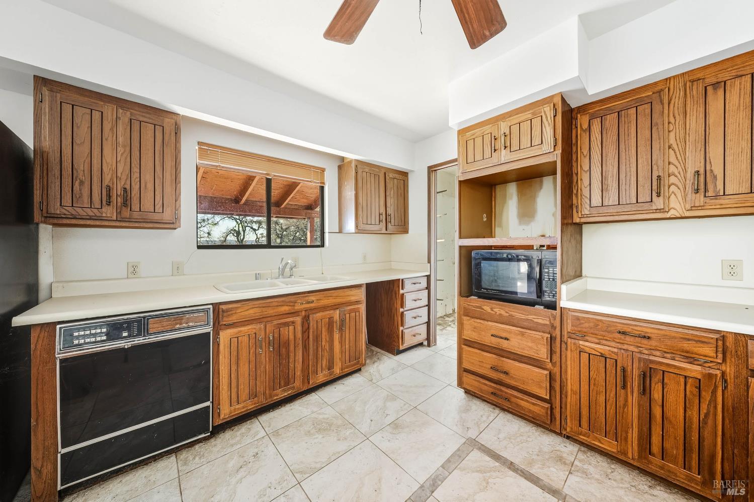 Detail Gallery Image 45 of 60 For 4150 E Hwy 20 Hwy, Nice,  CA 95464 - 4 Beds | 2 Baths