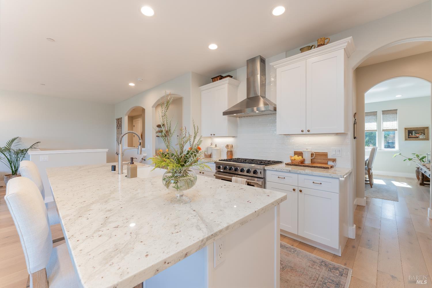 Detail Gallery Image 10 of 52 For 2412 Celestin Ct, Ukiah,  CA 95482 - 4 Beds | 4 Baths