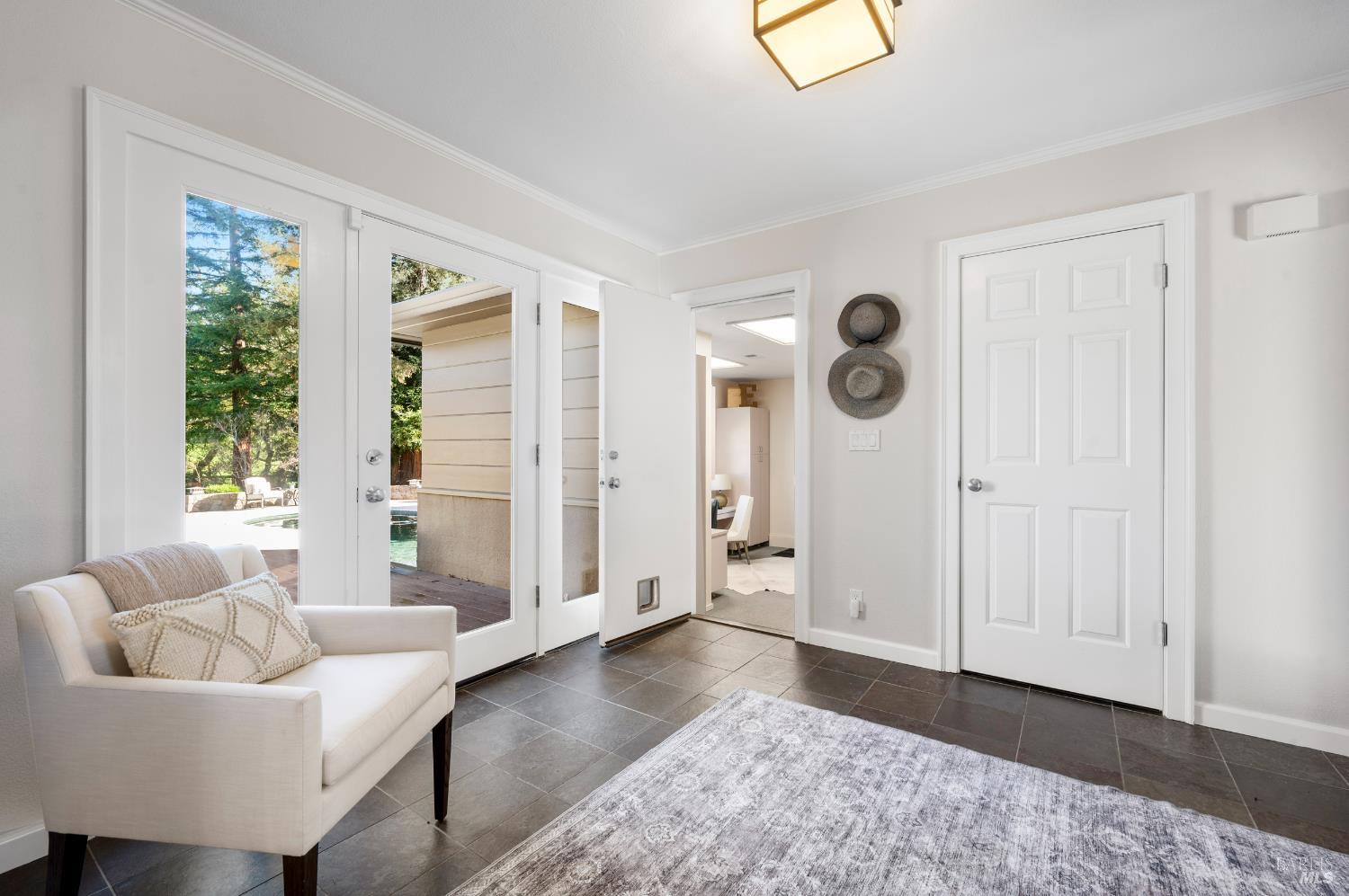 Detail Gallery Image 8 of 86 For 3182 Vichy Ave, Napa,  CA 94558 - 3 Beds | 2/1 Baths