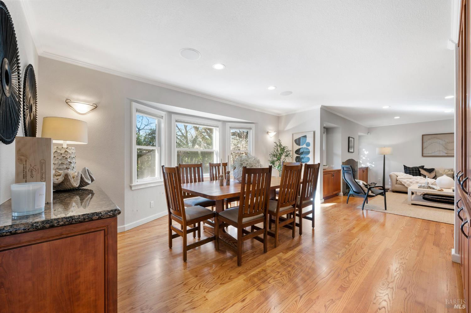 Detail Gallery Image 12 of 86 For 3182 Vichy Ave, Napa,  CA 94558 - 3 Beds | 2/1 Baths