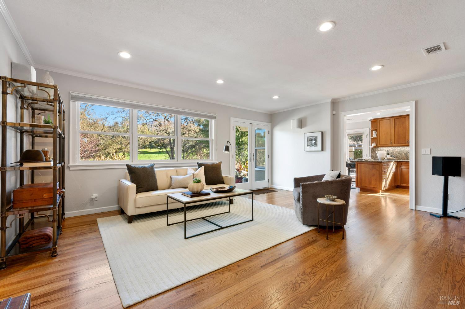 Detail Gallery Image 17 of 86 For 3182 Vichy Ave, Napa,  CA 94558 - 3 Beds | 2/1 Baths