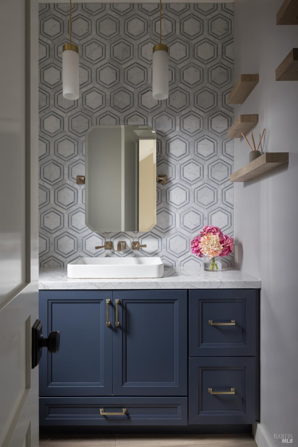 Detail Gallery Image 20 of 31 For 1236 Michele Way, Santa Rosa,  CA 95404 - 3 Beds | 3/1 Baths