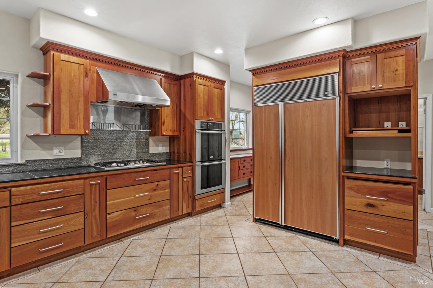 Detail Gallery Image 11 of 64 For 4595 Feliz Creek Rd, Hopland,  CA 95449 - 12 Beds | 6/1 Baths