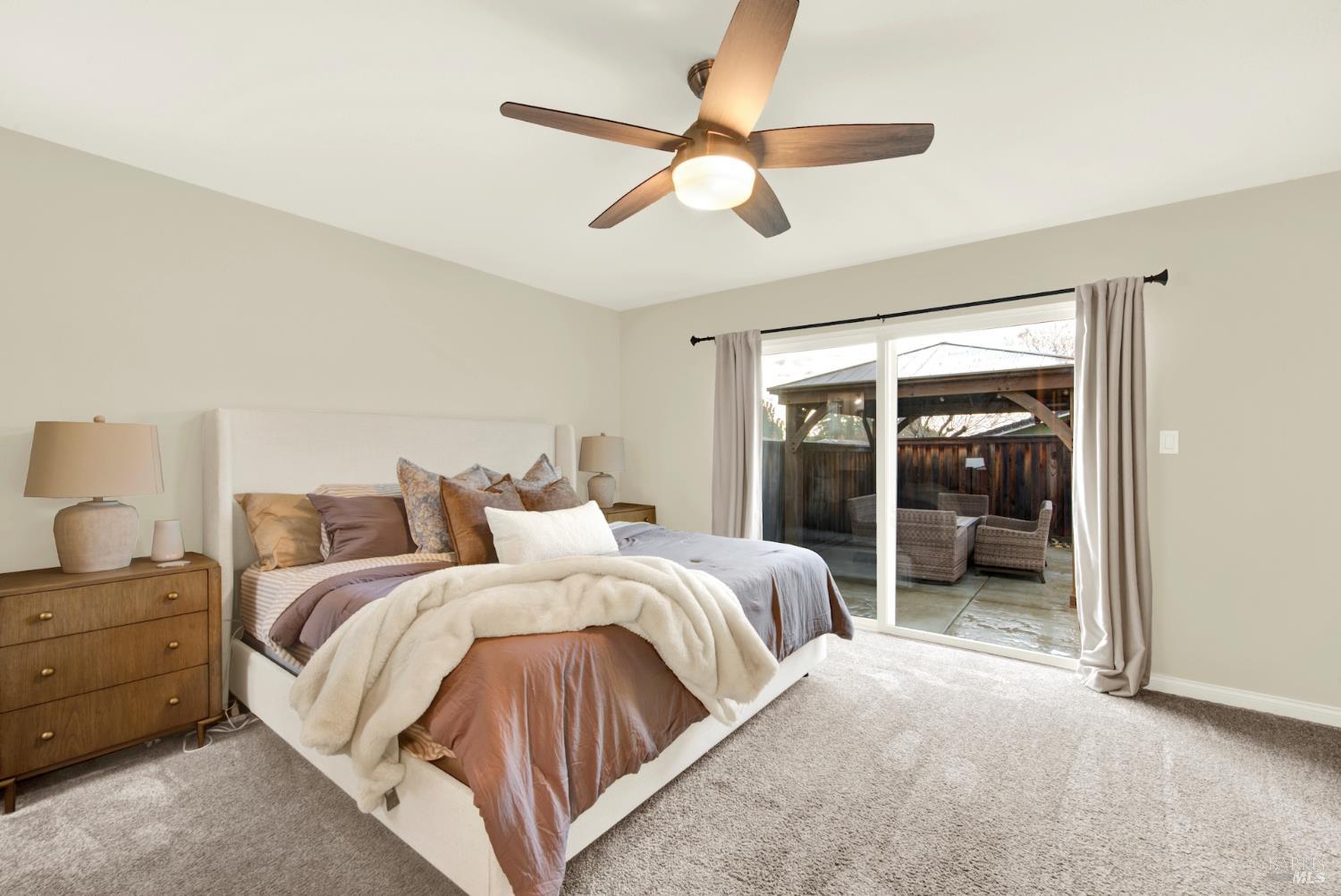 Detail Gallery Image 24 of 58 For 2903 Burbank Dr, Fairfield,  CA 94534 - 4 Beds | 2 Baths