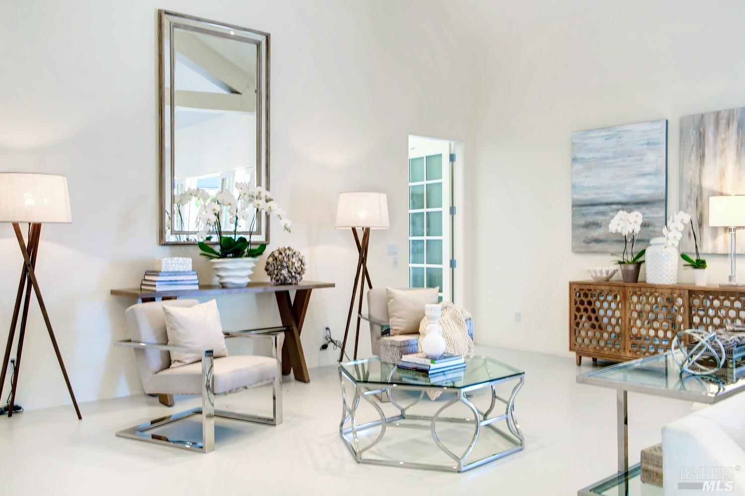 Detail Gallery Image 33 of 68 For 3630 Spring Mountain Rd, Saint Helena,  CA 94574 - 4 Beds | 4/2 Baths