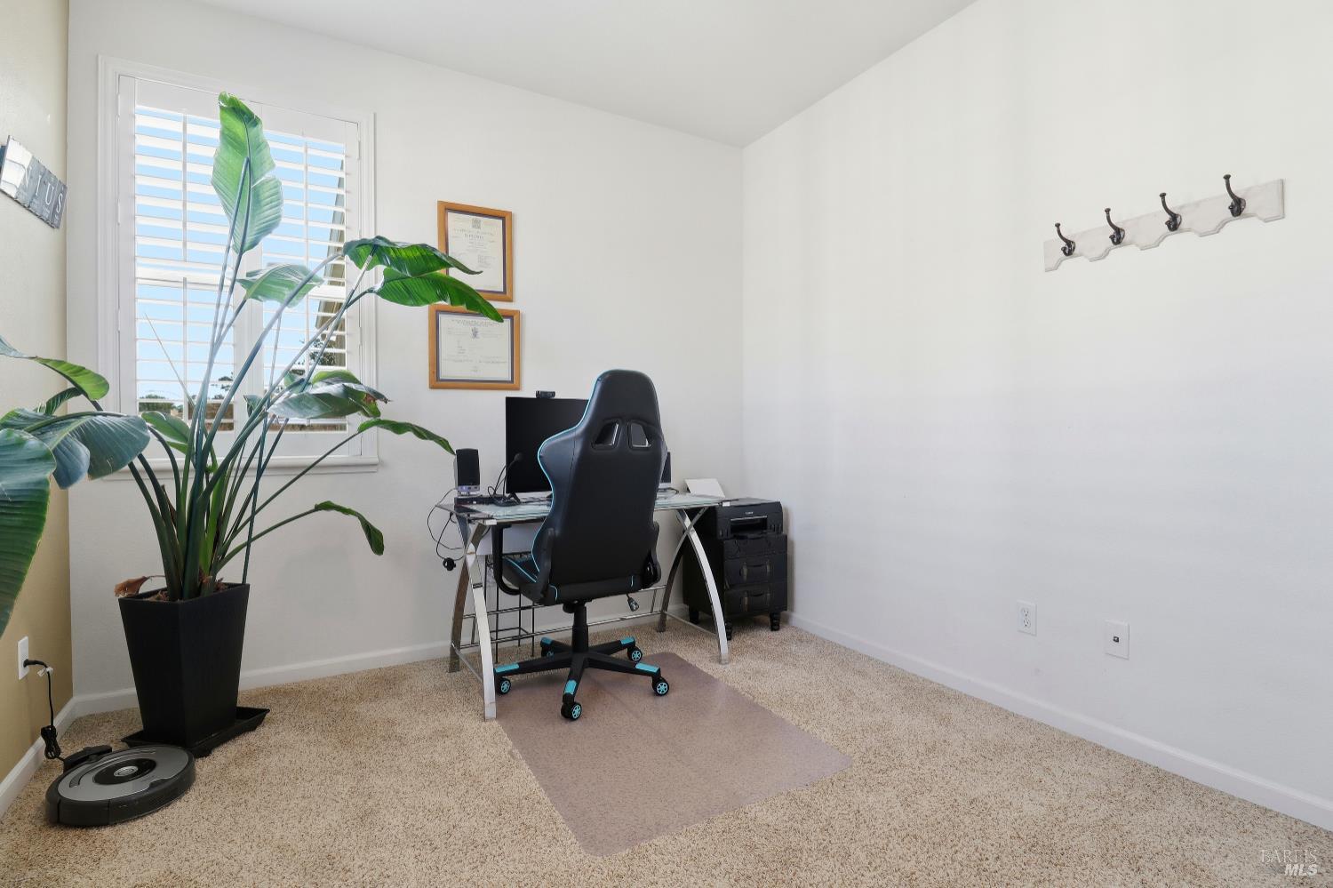 Detail Gallery Image 31 of 52 For 586 Sapphire St, Petaluma,  CA 94952 - 5 Beds | 3 Baths